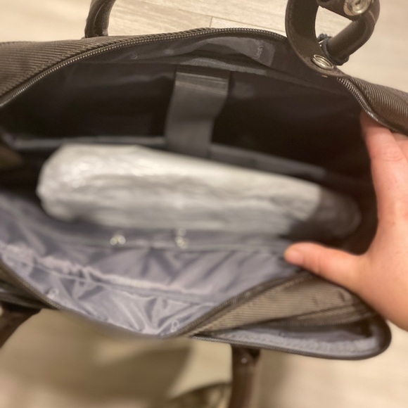 CALVIN KLEIN DYLAN CASE LAPTOP BRIEFCASE - Picture 4 of 5